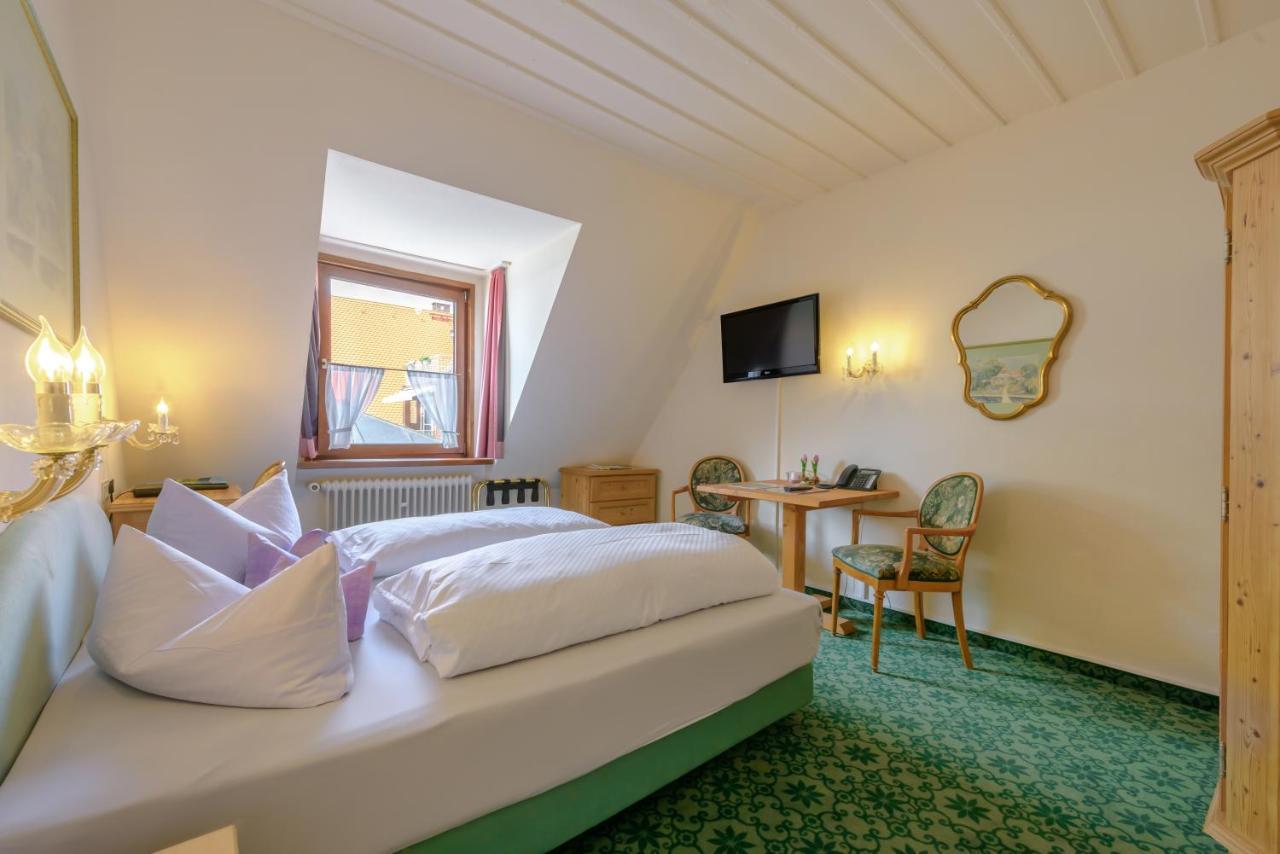 Hotel "Malerwinkel" Gmbh Seeon-Seebruck Eksteriør bilde