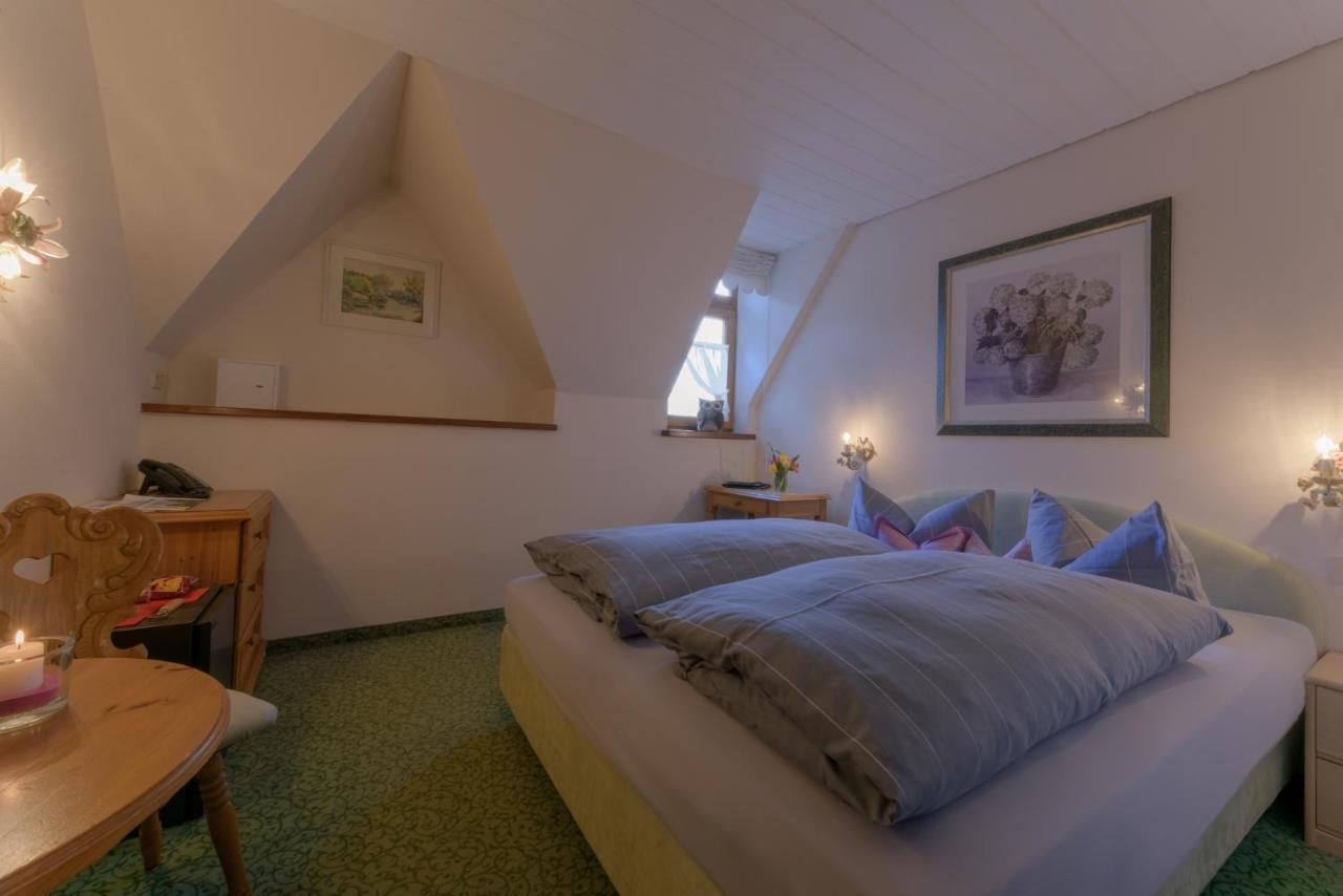 Hotel "Malerwinkel" Gmbh Seeon-Seebruck Eksteriør bilde
