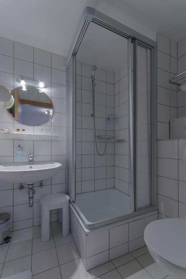 Hotel "Malerwinkel" Gmbh Seeon-Seebruck Rom bilde