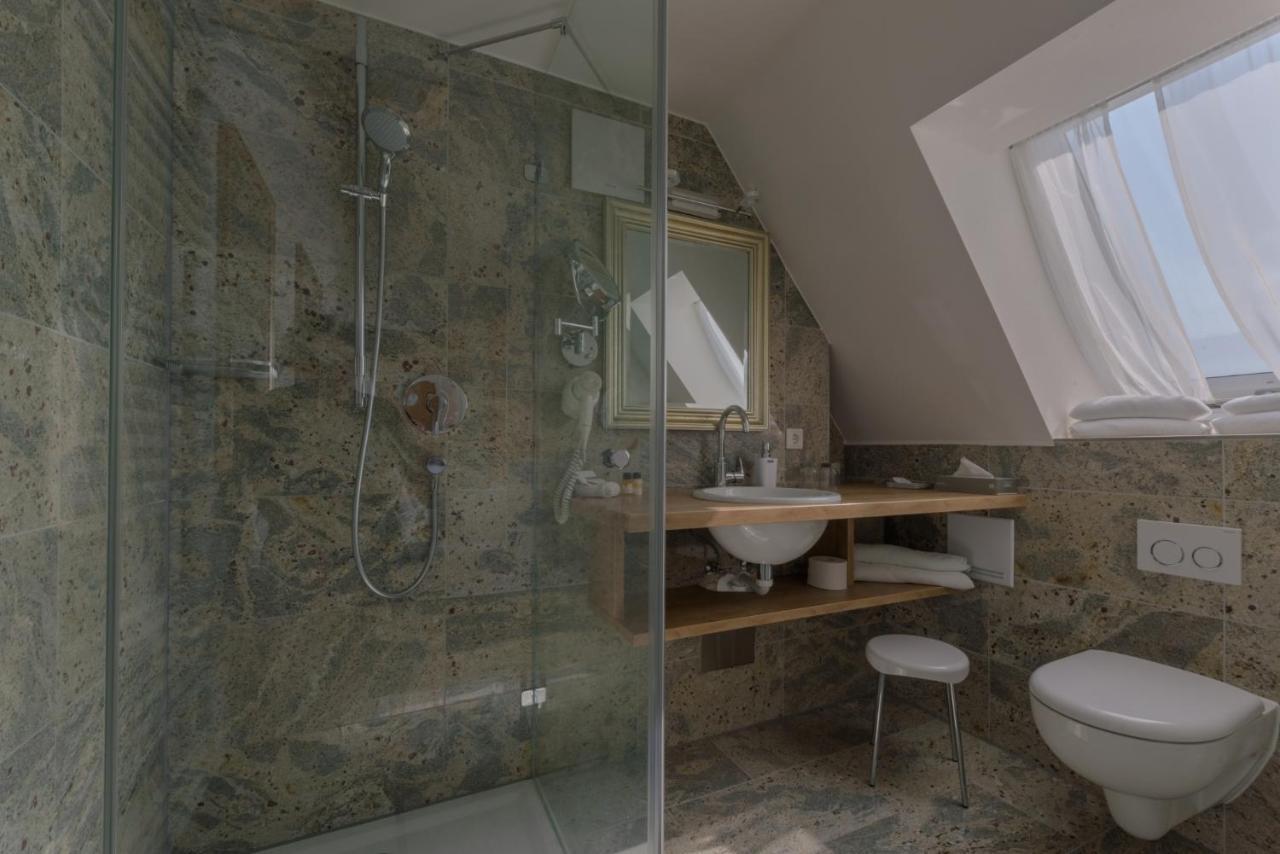 Hotel "Malerwinkel" Gmbh Seeon-Seebruck Rom bilde